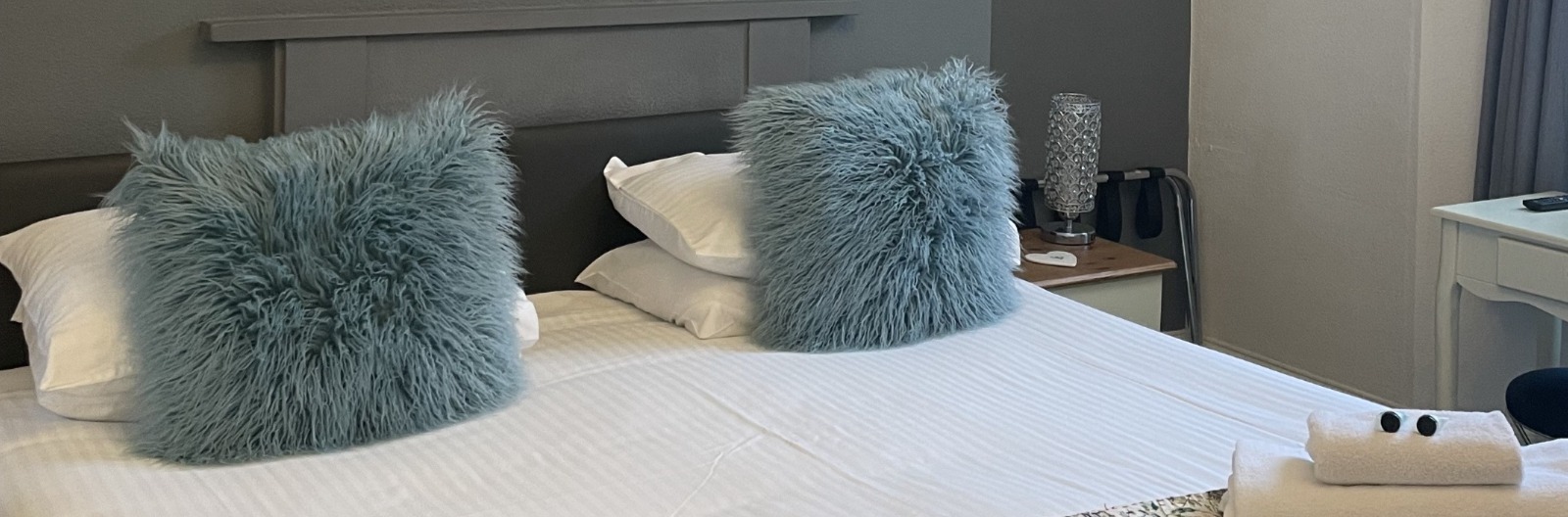 Babbacombe Palms bedrooms